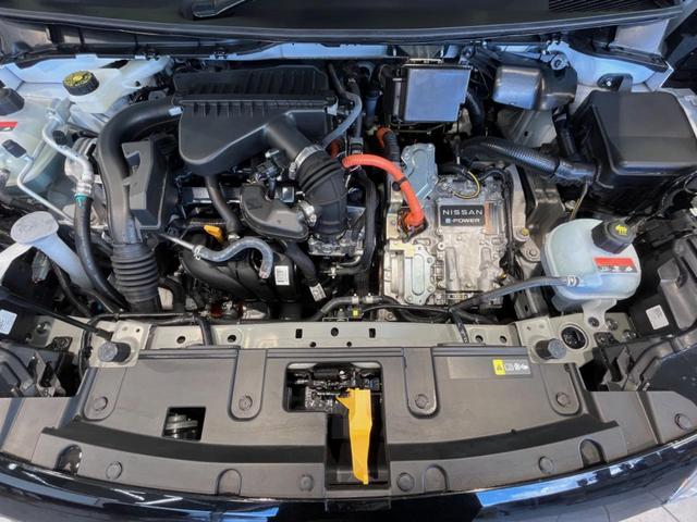 オーラ ニスモ メーカー9型ナビ 全周囲カメラ 衝突被害軽減装置 レーダークルーズ 禁煙車 ハーフレザーシート コーナーセンサー スマートキー LEDヘッド ETC2.0 オートハイビーム 車線逸脱警報(18枚目)