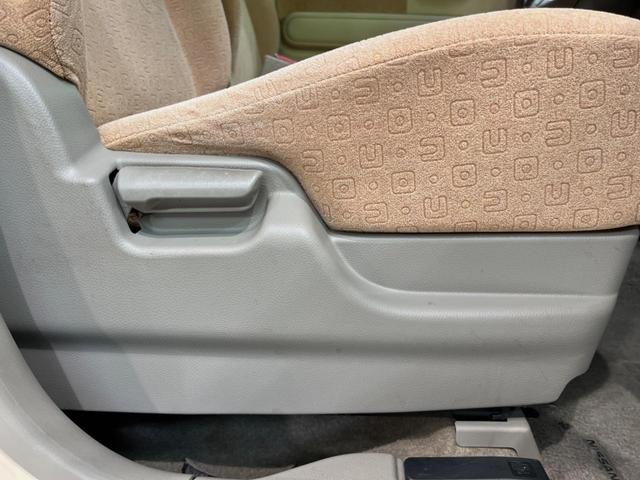 モコ S ETC CD再生 リモコンキー 電動格納ミラー プライバシーガラス ドアバイザー ベンチシート 盗難防止装置 衝突安全ボディ(7枚目)