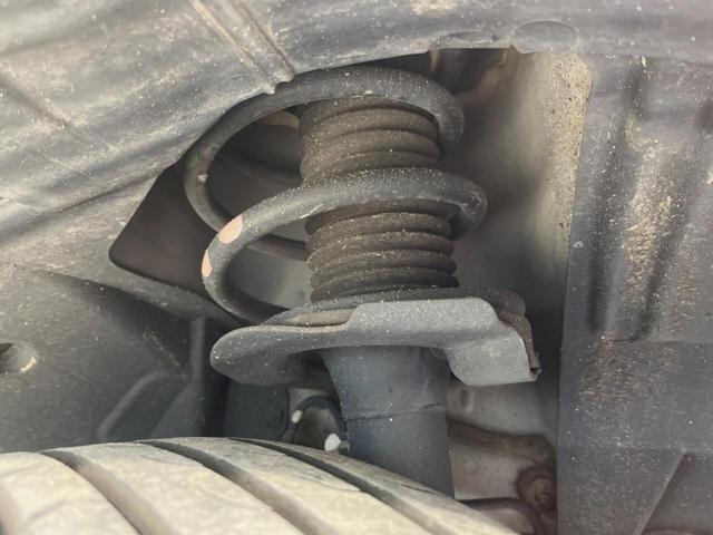 セレナ ハイウェイスター VセレクションII 両側電動ドア 純正9型ナビ 後席モニター 全周囲カメラ 衝突被害軽減システム プロパイロット レーダークルーズ 禁煙車 ドラレコ コーナーセンサー スマートキー LEDヘッド ETC オートハイビーム(21枚目)