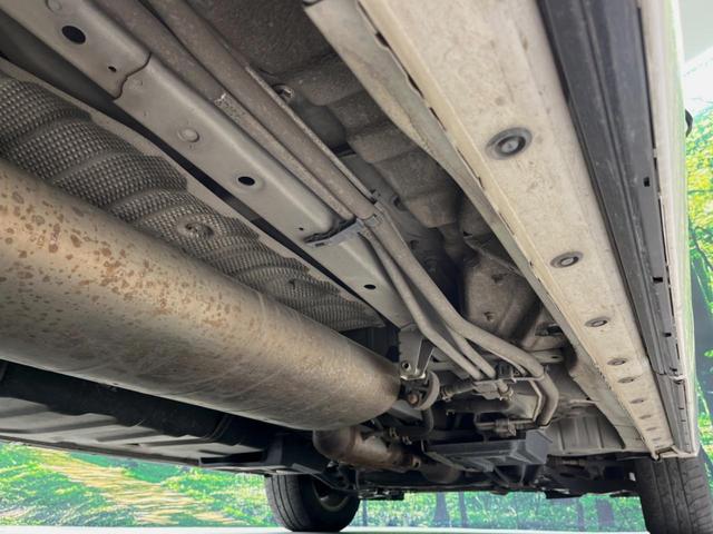 ヴェルファイアハイブリッド X 4WD 両側電動ドア SDナビ 後席モニター バックカメラ 禁煙車 クリアランスソナー スマートキー HIDヘッド ビルトインETC クルコン オートライト デュアルエアコン 純正16インチアルミ(52枚目)