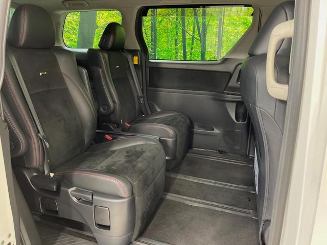 ヴェルファイア 2.4Z G’s 両側電動ドア 純正8型HDDナビ 後席モニター バックカメラ 禁煙車 ハーフレザーシート クリアランスソナー スマートキー HIDヘッド ビルトインETC オートライト デュアルエアコン(9枚目)