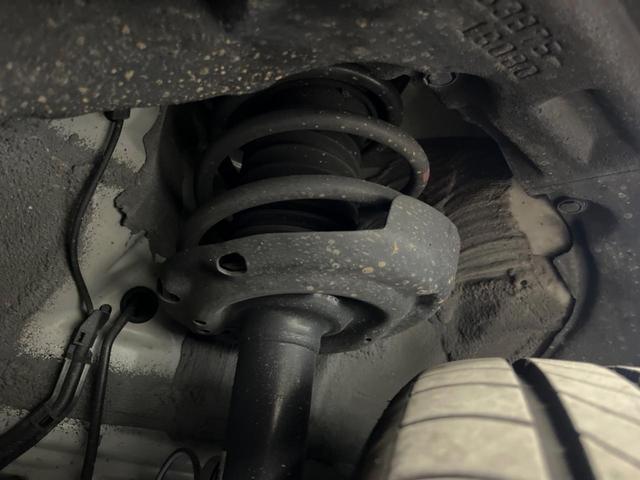 カローラクロス ハイブリッド Z パノラマルーフ 4WD 10.5型ナビ 全周囲カメラ 衝突軽減装置 レーダークルーズ 禁煙車 電動リアゲート ハーフレザーシート パワーシート コーナーセンサー スマートキー LEDヘッド ETC(20枚目)