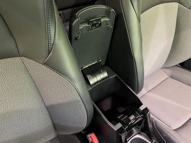 カローラクロス ハイブリッド Z パノラマルーフ 4WD 10.5型ナビ 全周囲カメラ 衝突軽減装置 レーダークルーズ 禁煙車 電動リアゲート ハーフレザーシート パワーシート コーナーセンサー スマートキー LEDヘッド ETC(56枚目)