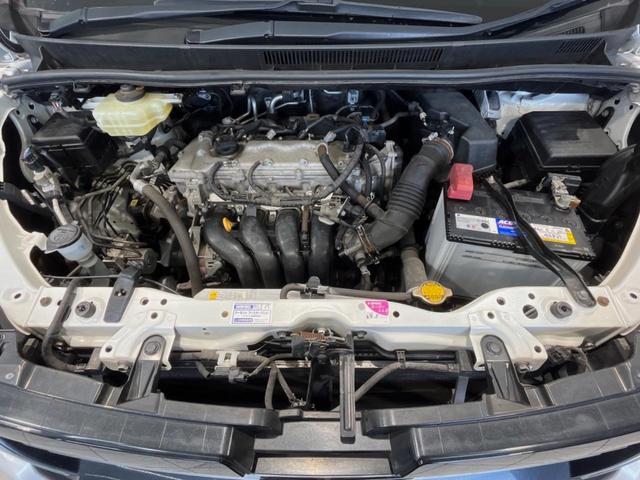 ヴォクシー ZS 煌 両側電動ドア 純正SDナビ バックカメラ 禁煙車 スマートキー LEDヘッド ETC オートハイビーム オートライト デュアルエアコン 純正16インチアルミ Bluetooth CD フルセグ(19枚目)