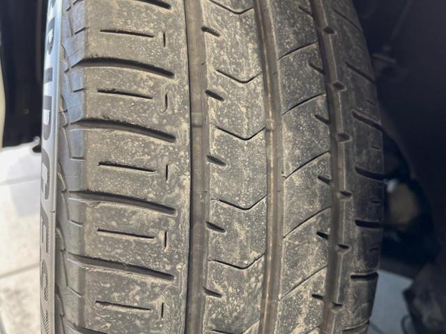 ヴォクシー ZS 煌 両側電動ドア 純正SDナビ バックカメラ 禁煙車 スマートキー LEDヘッド ETC オートハイビーム オートライト デュアルエアコン 純正16インチアルミ Bluetooth CD フルセグ(51枚目)