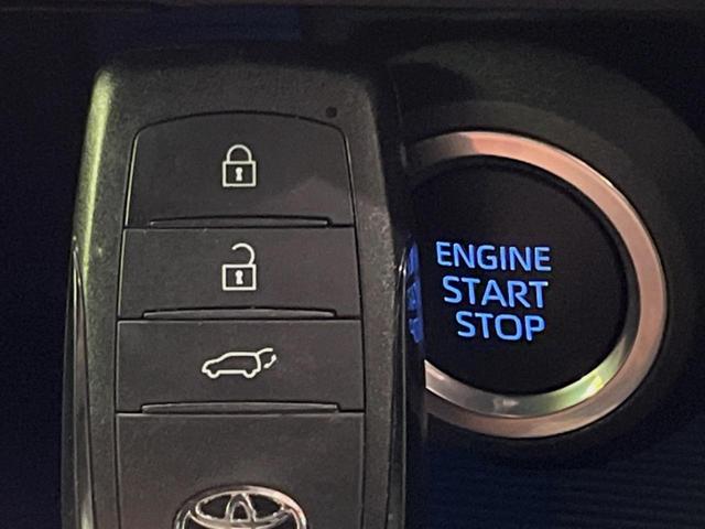 ハリアー Ｇ　純正８型ＤＡ　バックカメラ　衝突被害軽減装置　レーダークルーズ　禁煙車　ハーフレザーシート　パワーシート　コーナーセンサー　スマートキー　ＬＥＤヘッド　ＥＴＣ　オートハイビーム　車線逸脱警報（30枚目）