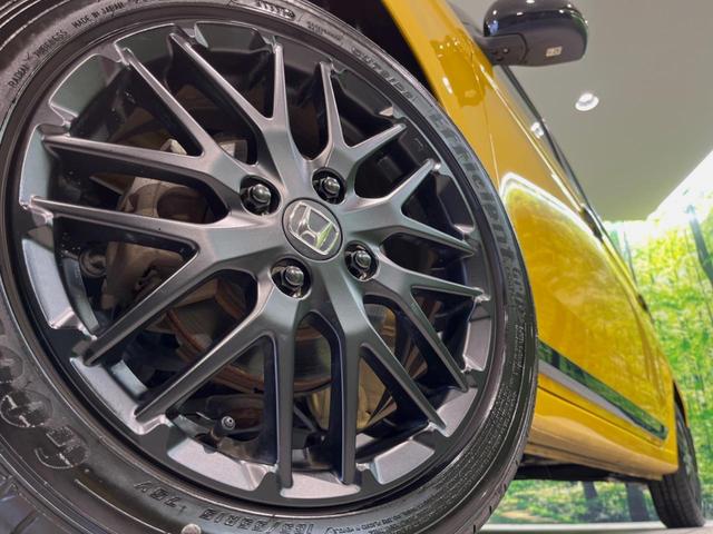 N-ONE RS 6MT車 純正ディスプレイオーディオ バックカメラ 衝突被害軽減システム レーダークルーズ 禁煙車 スマートキー LEDヘッド ETC オートハイビーム オートライト オートエアコン シートヒーター(13枚目)