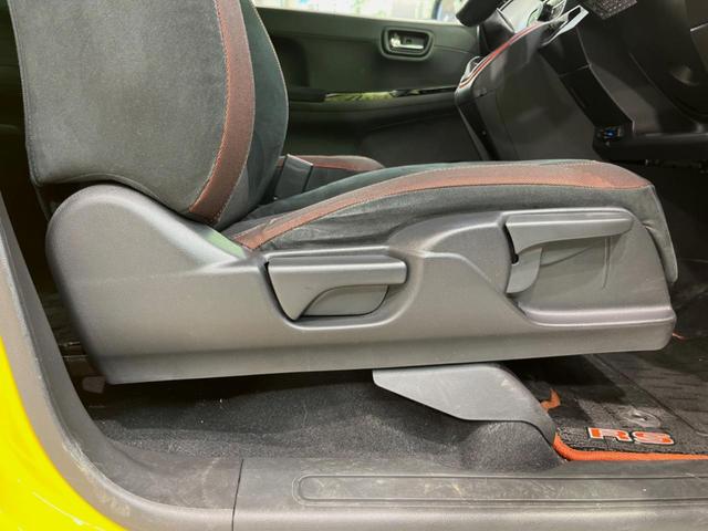 N-ONE RS 6MT車 純正ディスプレイオーディオ バックカメラ 衝突被害軽減システム レーダークルーズ 禁煙車 スマートキー LEDヘッド ETC オートハイビーム オートライト オートエアコン シートヒーター(35枚目)