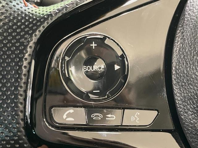 N-ONE RS 6MT車 純正ディスプレイオーディオ バックカメラ 衝突被害軽減システム レーダークルーズ 禁煙車 スマートキー LEDヘッド ETC オートハイビーム オートライト オートエアコン シートヒーター(42枚目)