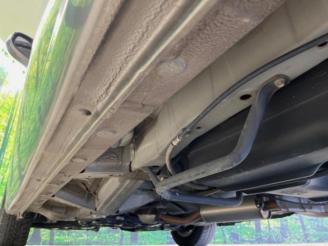 フリード G ジャストセレクション 両側電動ドア 純正HDDナビ バックカメラ 禁煙車 スマートキー HIDヘッド ETC オートライト オートエアコン CD/DVD再生 14インチアルミホイール 電動格納ミラー ドアバイザー(49枚目)