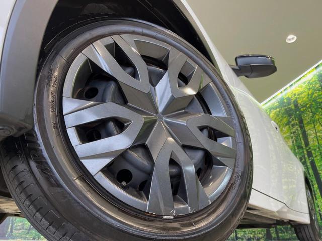 プリウス Ｘ　バックカメラ　純正ナビ機能付きＤＡ　衝突被害軽減システム　レーダークルーズ　禁煙車　ドラレコ　コーナーセンサー　スマートキー　ＬＥＤヘッド　ＥＴＣ２．０　オートハイビーム　Ｂｌｕｅｔｏｏｔｈ（12枚目）