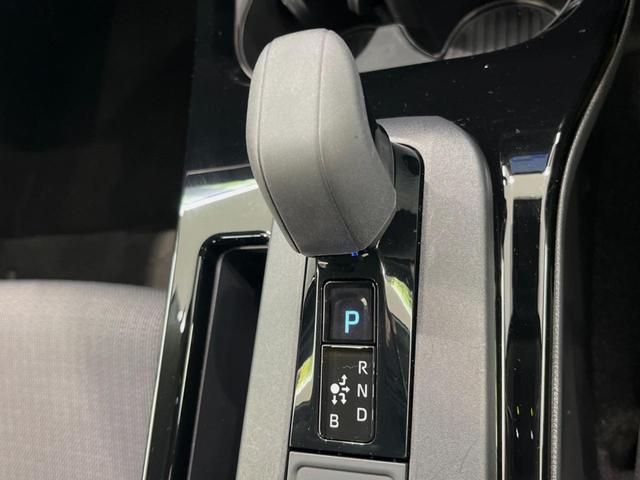 プリウス Ｘ　バックカメラ　純正ナビ機能付きＤＡ　衝突被害軽減システム　レーダークルーズ　禁煙車　ドラレコ　コーナーセンサー　スマートキー　ＬＥＤヘッド　ＥＴＣ２．０　オートハイビーム　Ｂｌｕｅｔｏｏｔｈ（21枚目）