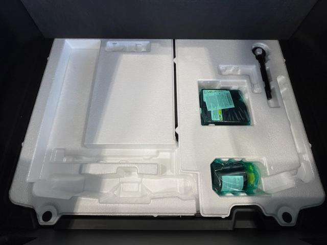 プリウス Ｘ　バックカメラ　純正ナビ機能付きＤＡ　衝突被害軽減システム　レーダークルーズ　禁煙車　ドラレコ　コーナーセンサー　スマートキー　ＬＥＤヘッド　ＥＴＣ２．０　オートハイビーム　Ｂｌｕｅｔｏｏｔｈ（41枚目）