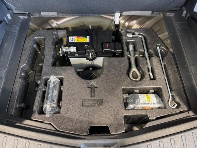 ノート e-パワー メダリスト 純正SDナビ 全周囲カメラ 衝突被害軽減システム 禁煙車 ドラレコ コーナーセンサー スマートキー LEDヘッド ETC オートライト オートエアコン 純正15インチアルミ Bluetooth CD(39枚目)