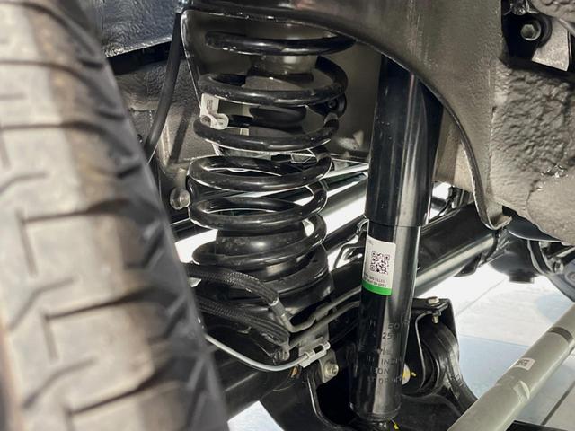 ジムニーノマド ＦＣ　４ＷＤ　登録済未使用車　衝突被害軽減システム　レーダークルーズ　スマートキー　ＬＥＤヘッド　オートハイビーム　オートライト　オートエアコン　純正１５インチアルミホイール（20枚目）