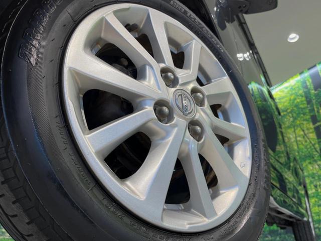 【純正アルミホイール】外観にマッチした純正アルミホイールを装着しております。各種社外アルミホイールや、スタッドレスタイヤも取扱いしております。是非ご相談ください♪