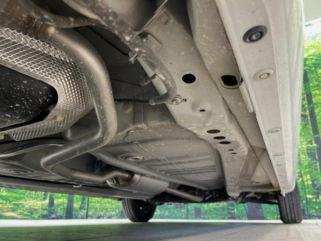 アルト VP 衝突被害軽減システム 禁煙車 スピーカー一体AM/FMラジオ リモコンキー 純正13インチスチールホイール エアコン(43枚目)