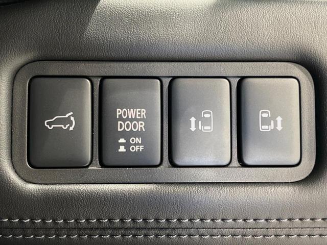 デリカＤ：５ Ｐ　純正１０型ナビ　両側電動ドア　バックカメラ　衝突被害軽減システム　禁煙車　電動リアゲート　パワーシート　スマートキー　ステアリングヒーター　ＬＥＤヘッド　ビルトインＥＴＣ　純正１８インチアルミ（5枚目）