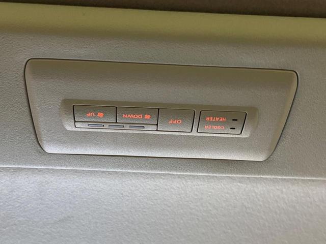 デリカＤ：５ Ｐ　純正１０型ナビ　両側電動ドア　バックカメラ　衝突被害軽減システム　禁煙車　電動リアゲート　パワーシート　スマートキー　ステアリングヒーター　ＬＥＤヘッド　ビルトインＥＴＣ　純正１８インチアルミ（37枚目）