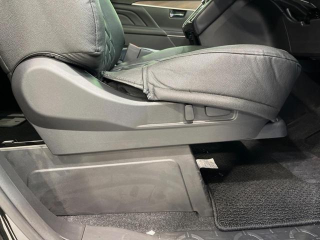 デリカＤ：５ Ｐ　純正１０型ナビ　両側電動ドア　バックカメラ　衝突被害軽減システム　禁煙車　電動リアゲート　パワーシート　スマートキー　ステアリングヒーター　ＬＥＤヘッド　ビルトインＥＴＣ　純正１８インチアルミ（43枚目）