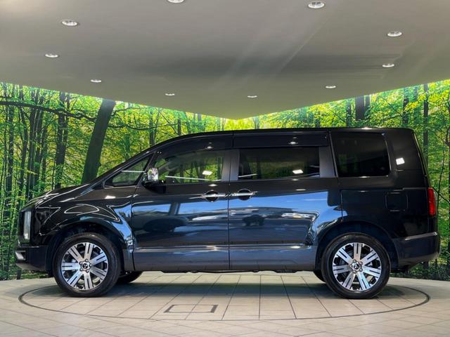 デリカＤ：５ Ｐ　純正１０型ナビ　両側電動ドア　バックカメラ　衝突被害軽減システム　禁煙車　電動リアゲート　パワーシート　スマートキー　ステアリングヒーター　ＬＥＤヘッド　ビルトインＥＴＣ　純正１８インチアルミ（53枚目）