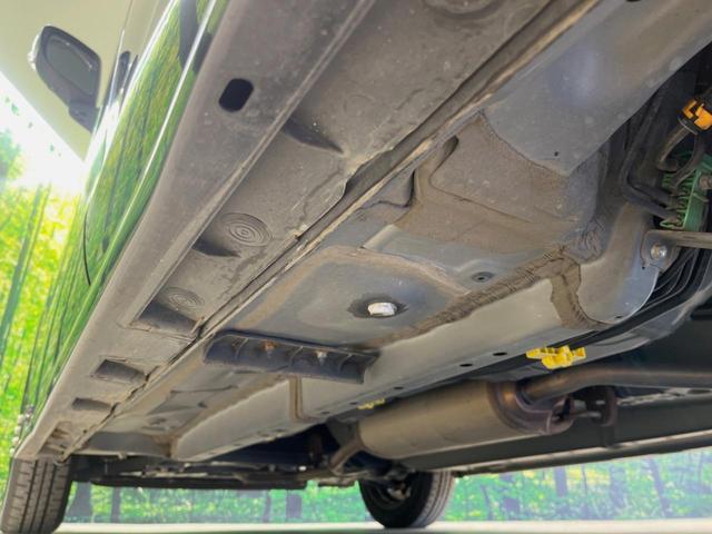 タント カスタムＸ　トップエディションＶＳ　ＳＡＩＩＩ　両側電動ドア　全周囲カメラ　衝突被害軽減システム　禁煙車　ハーフレザーシート　シートヒーター　純正ナビ　スマートキー　ＬＥＤヘッド　純正１４インチアルミ　オートハイビーム　オートライト（22枚目）