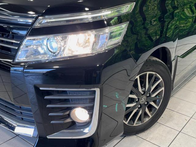 ヴォクシー ＺＳ　煌　純正９型ナビ　両側電動ドア　後席モニター　バックカメラ　禁煙車　スマートキー　ＬＥＤヘッド　ビルトインＥＴＣ　純正１６インチアルミ　オートハイビーム　オートライト　デュアルエアコン　リアエアコン（13枚目）