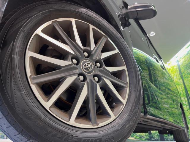 ヴォクシー ＺＳ　煌　純正９型ナビ　両側電動ドア　後席モニター　バックカメラ　禁煙車　スマートキー　ＬＥＤヘッド　ビルトインＥＴＣ　純正１６インチアルミ　オートハイビーム　オートライト　デュアルエアコン　リアエアコン（14枚目）