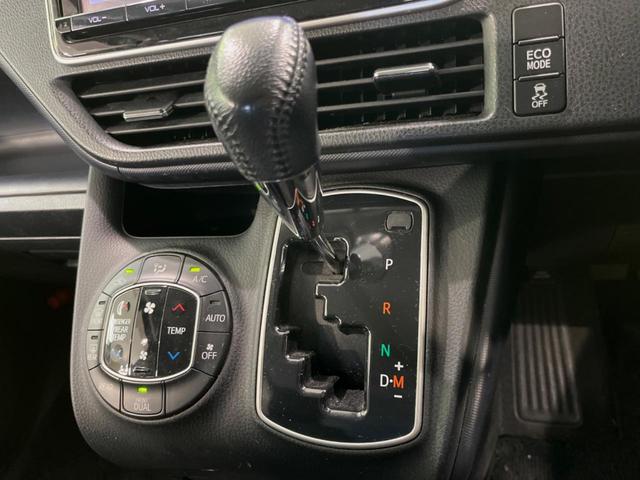 ヴォクシー ＺＳ　煌　純正９型ナビ　両側電動ドア　後席モニター　バックカメラ　禁煙車　スマートキー　ＬＥＤヘッド　ビルトインＥＴＣ　純正１６インチアルミ　オートハイビーム　オートライト　デュアルエアコン　リアエアコン（25枚目）