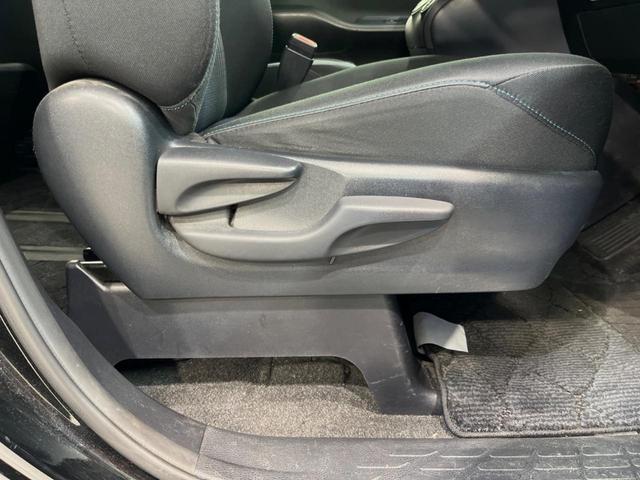 ヴォクシー ＺＳ　煌　純正９型ナビ　両側電動ドア　後席モニター　バックカメラ　禁煙車　スマートキー　ＬＥＤヘッド　ビルトインＥＴＣ　純正１６インチアルミ　オートハイビーム　オートライト　デュアルエアコン　リアエアコン（34枚目）