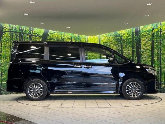 ヴォクシー ＺＳ　煌　純正９型ナビ　両側電動ドア　後席モニター　バックカメラ　禁煙車　スマートキー　ＬＥＤヘッド　ビルトインＥＴＣ　純正１６インチアルミ　オートハイビーム　オートライト　デュアルエアコン　リアエアコン（49枚目）