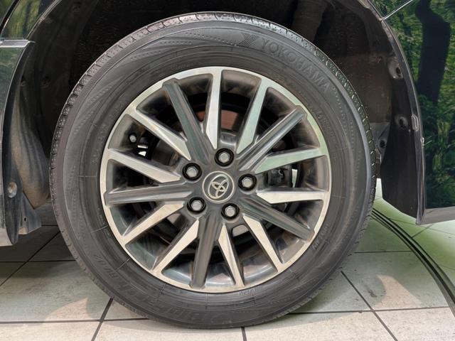 ヴォクシー ＺＳ　煌　純正９型ナビ　両側電動ドア　後席モニター　バックカメラ　禁煙車　スマートキー　ＬＥＤヘッド　ビルトインＥＴＣ　純正１６インチアルミ　オートハイビーム　オートライト　デュアルエアコン　リアエアコン（52枚目）