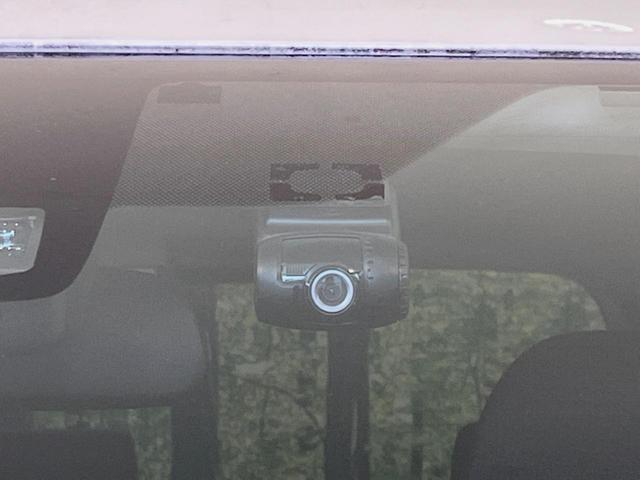 シエンタ ハイブリッドＧ　両側電動ドア　バックカメラ　衝突被害軽減システム　禁煙車　純正ナビ　スマートキー　ＬＥＤヘッド　ビルトインＥＴＣ　オートハイビーム　オートライト　オートエアコン　Ｂｌｕｅｔｏｏｔｈ　ＣＤ／ＤＶＤ再生（54枚目）