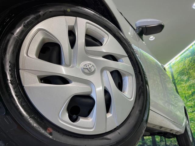 アクア Ｘ　１００Ｖ電源　純正ナビ　衝突被害軽減システム　レーダークルーズ　禁煙車　スマートキー　ＬＥＤヘッド　ビルトインＥＴＣ　オートハイビーム　車線逸脱警報　オートライト　オートエアコン　Ｂｌｕｅｔｏｏｔｈ（12枚目）