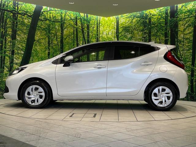 アクア Ｘ　１００Ｖ電源　純正ナビ　衝突被害軽減システム　レーダークルーズ　禁煙車　スマートキー　ＬＥＤヘッド　ビルトインＥＴＣ　オートハイビーム　車線逸脱警報　オートライト　オートエアコン　Ｂｌｕｅｔｏｏｔｈ（43枚目）