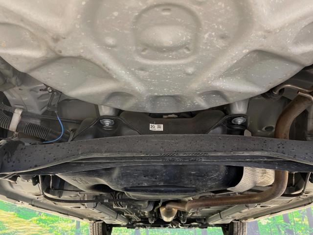 ヤリス Ｘ　バックカメラ　純正ナビ機能付きディスプレイオーディオ　衝突被害軽減システム　禁煙車　コーナーセンサー　スマートキー　ビルトインＥＴＣ　オートハイビーム　オートライト　Ｂｌｕｅｔｏｏｔｈ（19枚目）