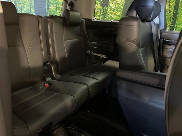 アルファード ２．５Ｓ　Ｃパッケージ　両側電動ドア　後席モニター　純正ナビ付ＤＡ　バックカメラ　１００Ｖ電源　セーフティセンス　レーダークルーズ　禁煙車　電動リアゲート　前席シートエアコン　パワーシート　コーナーセンサー　スマートキー（10枚目）