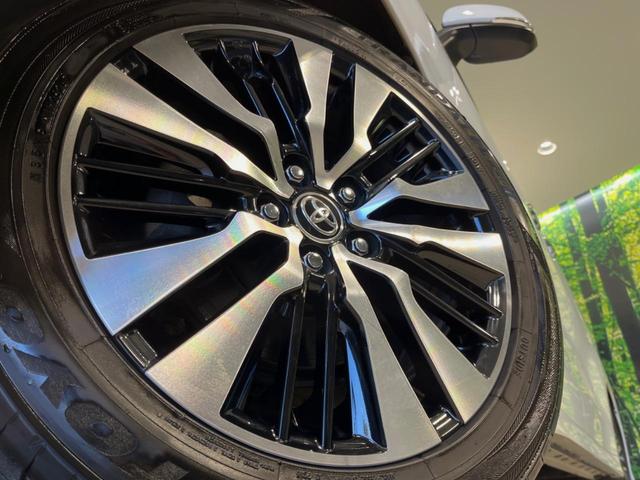 アルファード ２．５Ｓ　Ｃパッケージ　両側電動ドア　後席モニター　純正ナビ付ＤＡ　バックカメラ　１００Ｖ電源　セーフティセンス　レーダークルーズ　禁煙車　電動リアゲート　前席シートエアコン　パワーシート　コーナーセンサー　スマートキー（13枚目）