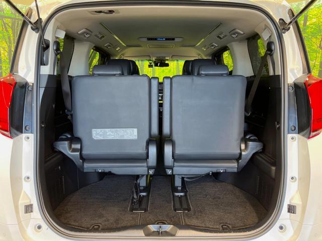 アルファード ２．５Ｓ　Ｃパッケージ　両側電動ドア　後席モニター　純正ナビ付ＤＡ　バックカメラ　１００Ｖ電源　セーフティセンス　レーダークルーズ　禁煙車　電動リアゲート　前席シートエアコン　パワーシート　コーナーセンサー　スマートキー（44枚目）