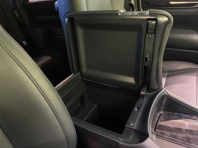 アルファード ２．５Ｓ　Ｃパッケージ　両側電動ドア　後席モニター　純正ナビ付ＤＡ　バックカメラ　１００Ｖ電源　セーフティセンス　レーダークルーズ　禁煙車　電動リアゲート　前席シートエアコン　パワーシート　コーナーセンサー　スマートキー（48枚目）