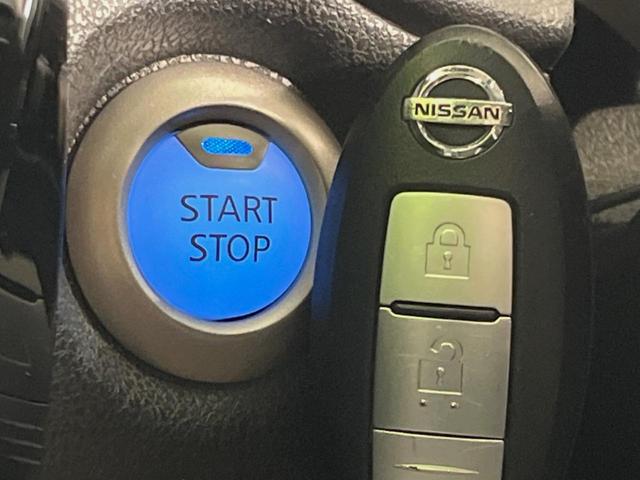 ノート ｅ－パワー　Ｘ　Ｖセレクション　純正ＳＤナビ　全周囲カメラ　デジタルインナーミラー　エマージェンシーブレーキ　ＬＥＤヘッドライト　スマートキー　プッシュスタート　オートエアコン　純正１５インチアルミホイール（7枚目）