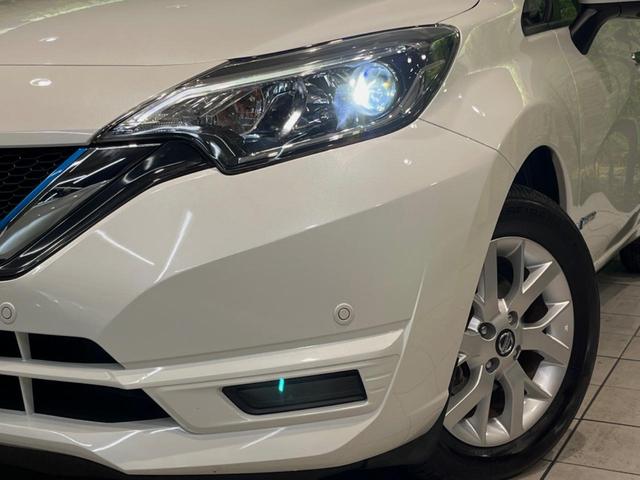 ノート ｅ－パワー　Ｘ　Ｖセレクション　純正ＳＤナビ　全周囲カメラ　デジタルインナーミラー　エマージェンシーブレーキ　ＬＥＤヘッドライト　スマートキー　プッシュスタート　オートエアコン　純正１５インチアルミホイール（12枚目）