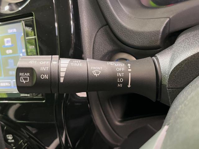ノート ｅ－パワー　Ｘ　Ｖセレクション　純正ＳＤナビ　全周囲カメラ　デジタルインナーミラー　エマージェンシーブレーキ　ＬＥＤヘッドライト　スマートキー　プッシュスタート　オートエアコン　純正１５インチアルミホイール（28枚目）