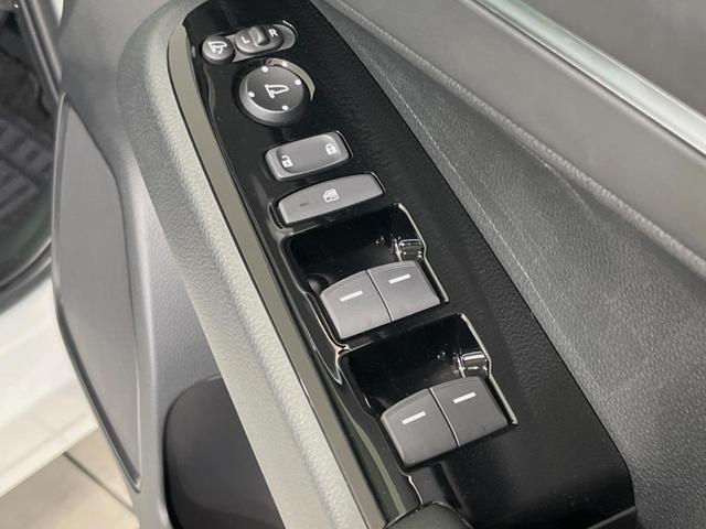 ヴェゼル ｅ：ＨＥＶ　Ｚ　純正９型ナビ　禁煙車　レーダークルーズ　パワーバックドア　シートヒーター　ＬＥＤヘッドライト　シーケンシャルターンランプ　オートハイビーム　ハーフレザー（25枚目）