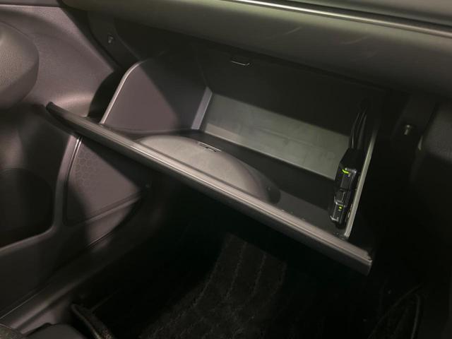ヴェゼル ｅ：ＨＥＶ　Ｚ　純正９型ナビ　禁煙車　レーダークルーズ　パワーバックドア　シートヒーター　ＬＥＤヘッドライト　シーケンシャルターンランプ　オートハイビーム　ハーフレザー（44枚目）