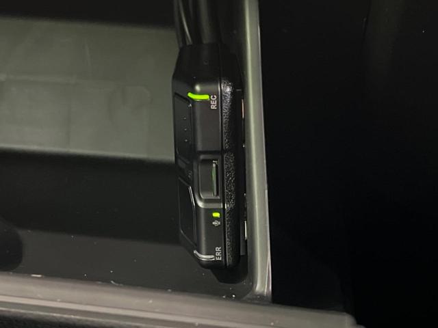 ヴェゼル ｅ：ＨＥＶ　Ｚ　純正９型ナビ　禁煙車　レーダークルーズ　パワーバックドア　シートヒーター　ＬＥＤヘッドライト　シーケンシャルターンランプ　オートハイビーム　ハーフレザー（45枚目）