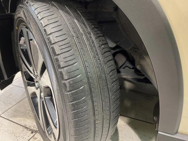 ロッキー G 9型ディスプレイオーディオ 禁煙車 レーダークルーズ スマートアシスト LEDヘッドランプ シートヒーター 純正17インチアルミホイール スマートキー オートエアコン オートライト(52枚目)