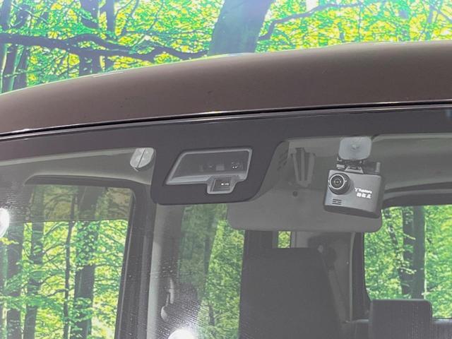 スペーシアカスタム ハイブリッドＸＳ　両側電動ドア　ＳＤナビ　バックカメラ　セーフティサポート　禁煙車　ハーフレザーシート　シートヒーター　スマートキー　ＬＥＤヘッド　ＥＴＣ　純正１５インチアルミ　オートハイビーム　オートライト（5枚目）