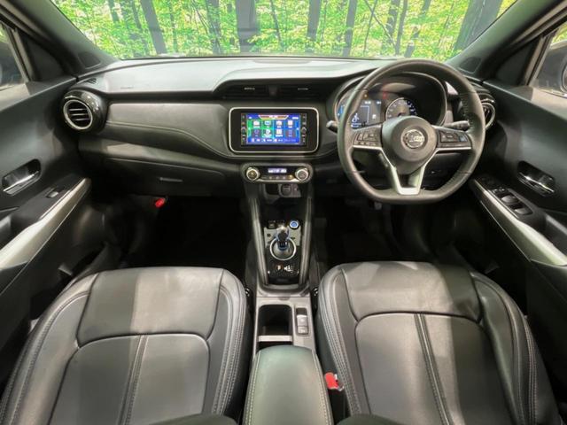 キックス Ｘ　純正ナビ　エマージェンシーブレーキ　プロパイロット　禁煙車　コーナーセンサー　スマートキー　ＬＥＤヘッド　ルーフレール　ビルトインＥＴＣ　純正１７インチアルミ　オートハイビーム　オートエアコン（2枚目）