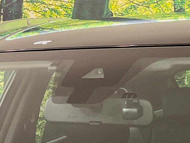 キックス Ｘ　純正ナビ　エマージェンシーブレーキ　プロパイロット　禁煙車　コーナーセンサー　スマートキー　ＬＥＤヘッド　ルーフレール　ビルトインＥＴＣ　純正１７インチアルミ　オートハイビーム　オートエアコン（22枚目）